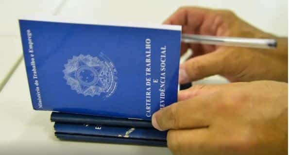 CLT. Foto: marcello casal jr. / agência brasil