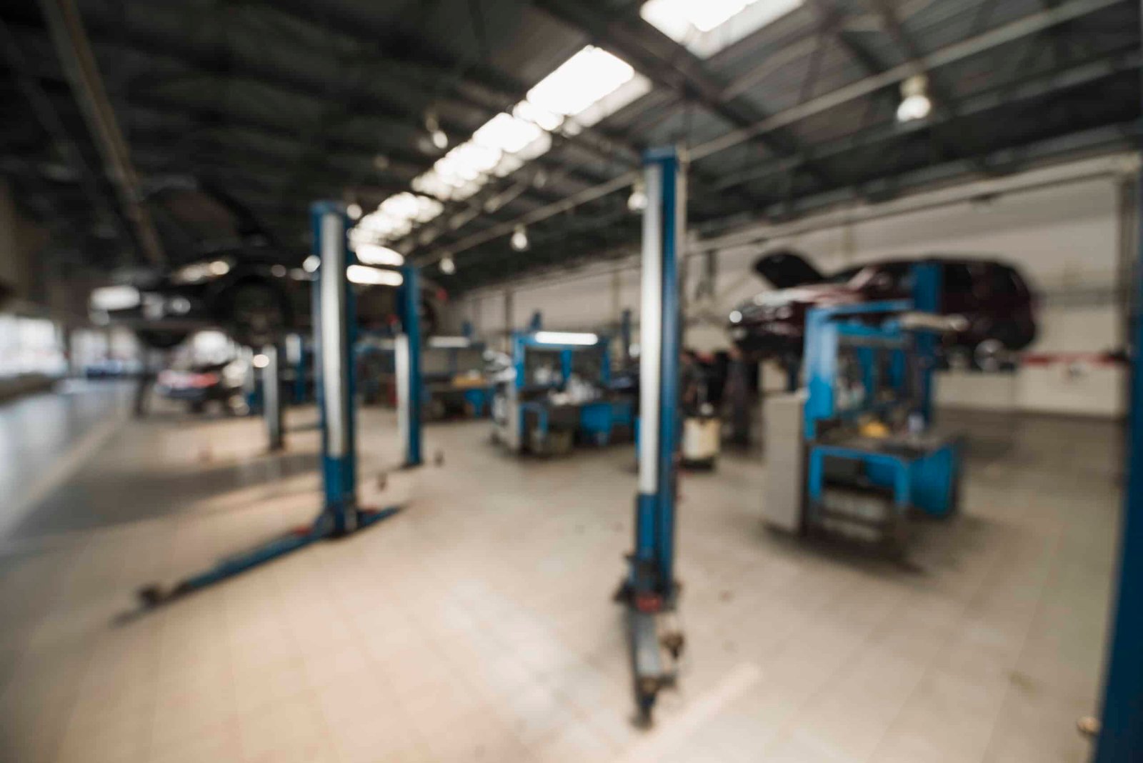 Oficina mecânica. Foto: Freepik